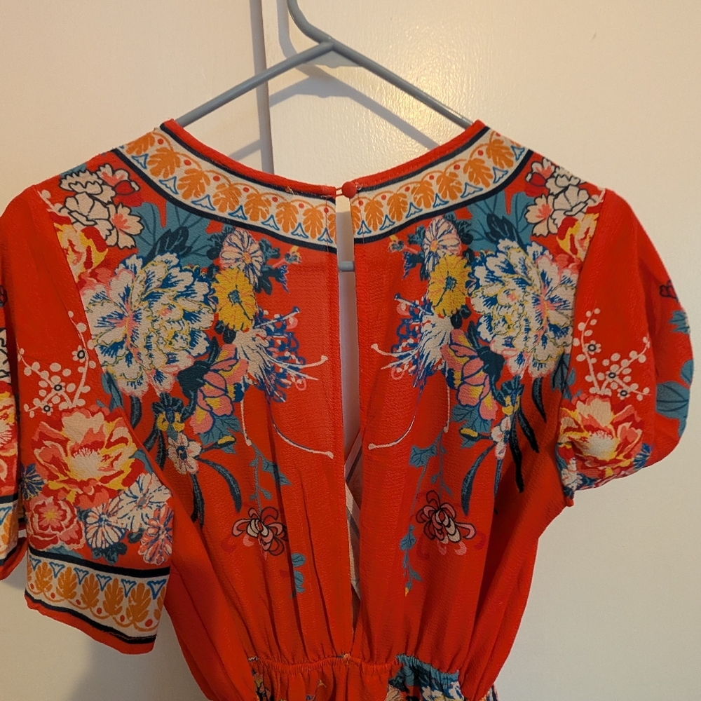 Flying Tomato Floral Red Jumpsuit Size Small Belted Some Flaws - Picture 7 of 16